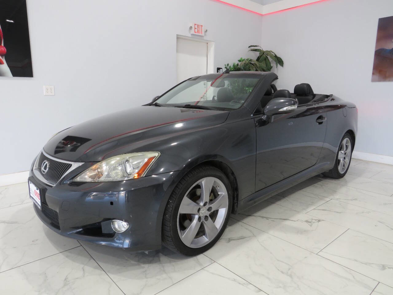 Used 2010 Lexus IS 250C image 14