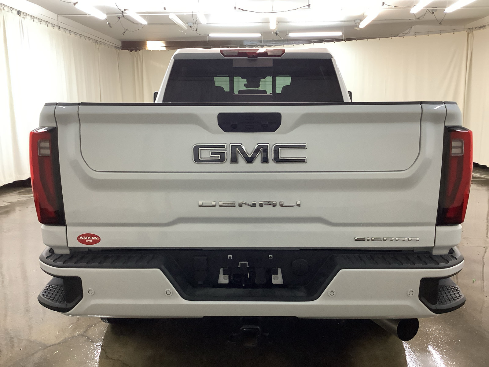 Used 2026 GMC Sierra 2500 Denali Ultimate AWD/4WD image 6