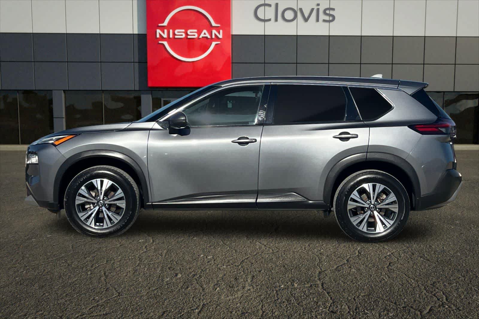 Used 2021 Nissan Rogue SV AWD/4WD image 6
