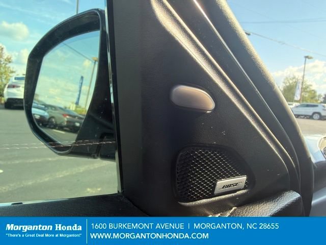 Used 2017 Nissan Maxima Platinum FWD image 11