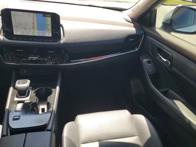 Certified 2023 Nissan Rogue SL w/ SL Premium Package FWD image 31