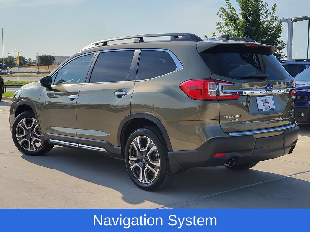 Used 2025 Subaru Ascent Touring AWD/4WD image 3