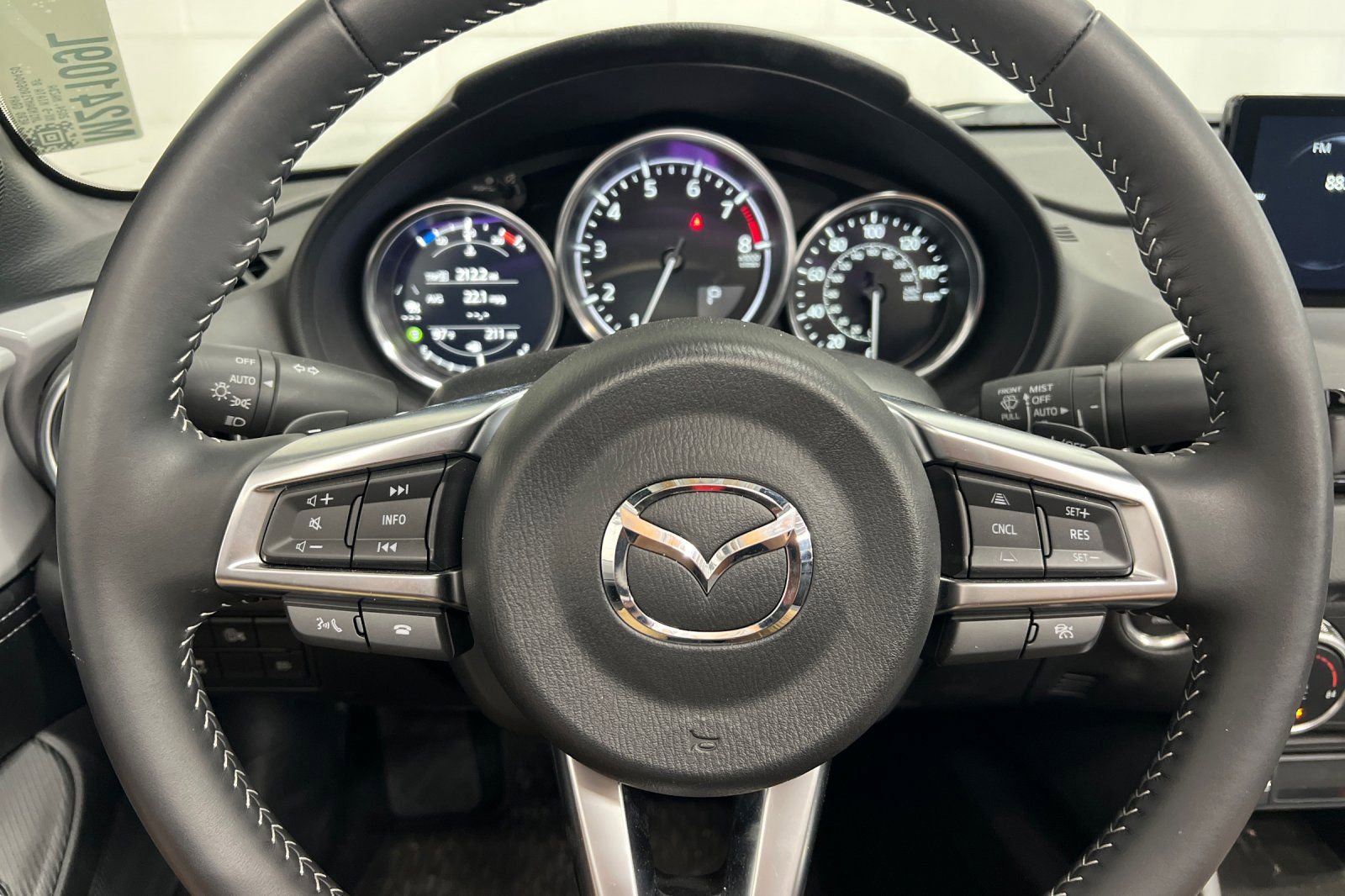 Used 2024 MAZDA MX-5 Miata RF Grand Touring w/ Weather Package image 19