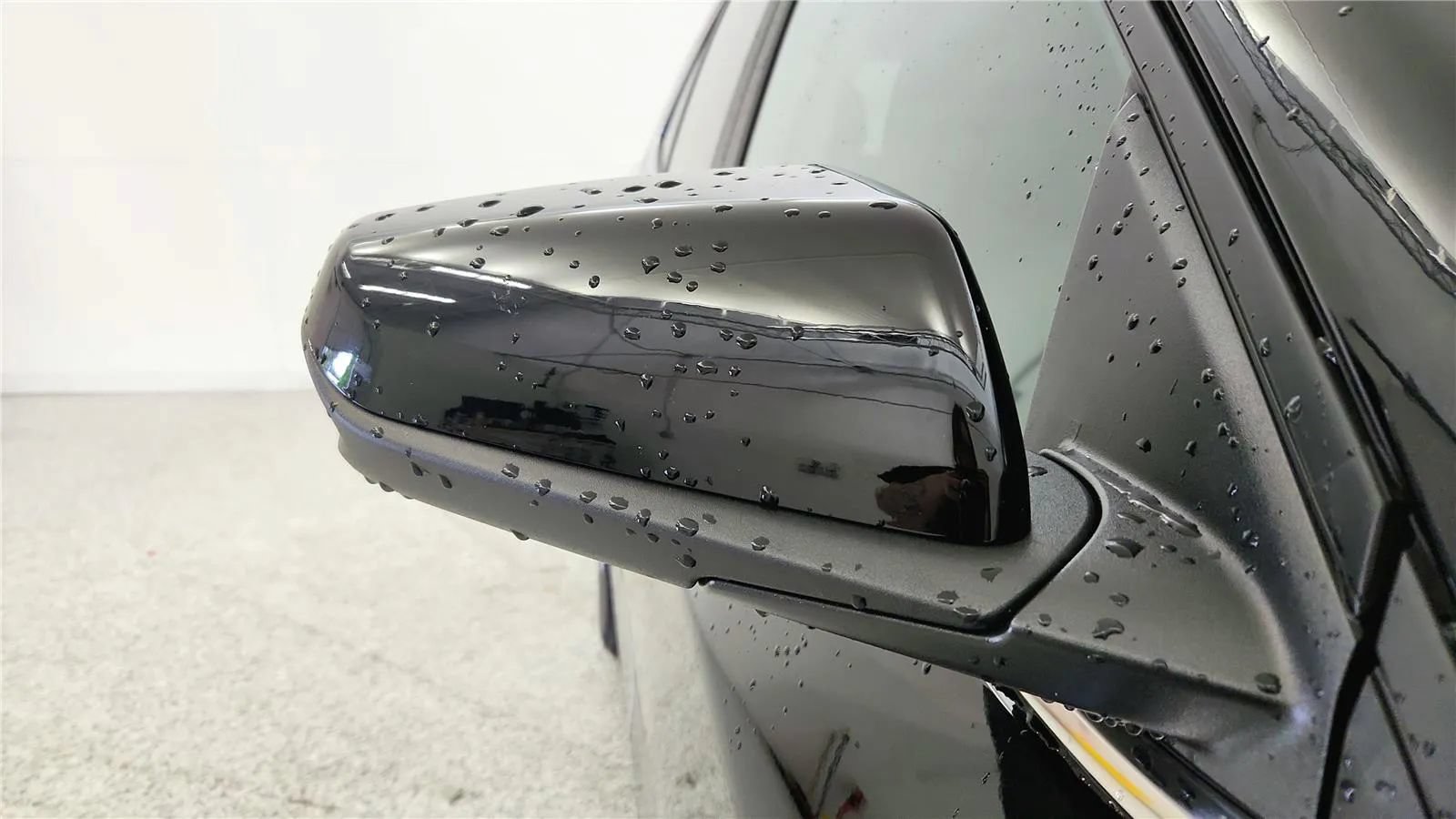 Used 2023 Chevrolet Equinox LT FWD image 18