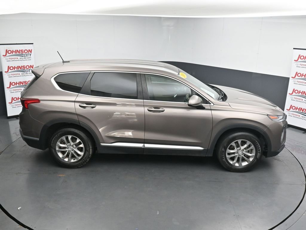 Used 2019 Hyundai Santa Fe SE FWD image 32