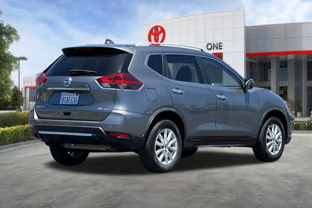 Used 2020 Nissan Rogue SV AWD/4WD image 4