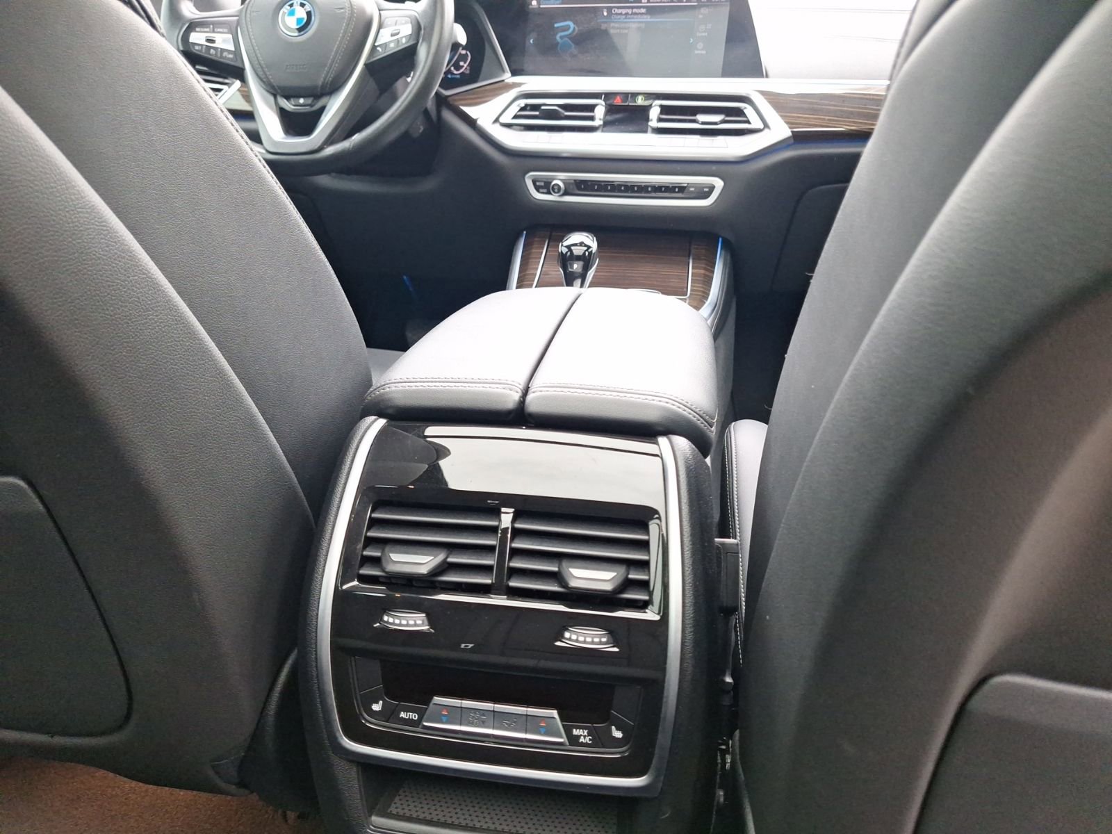 Used 2023 BMW X5 xDrive45e AWD/4WD image 37