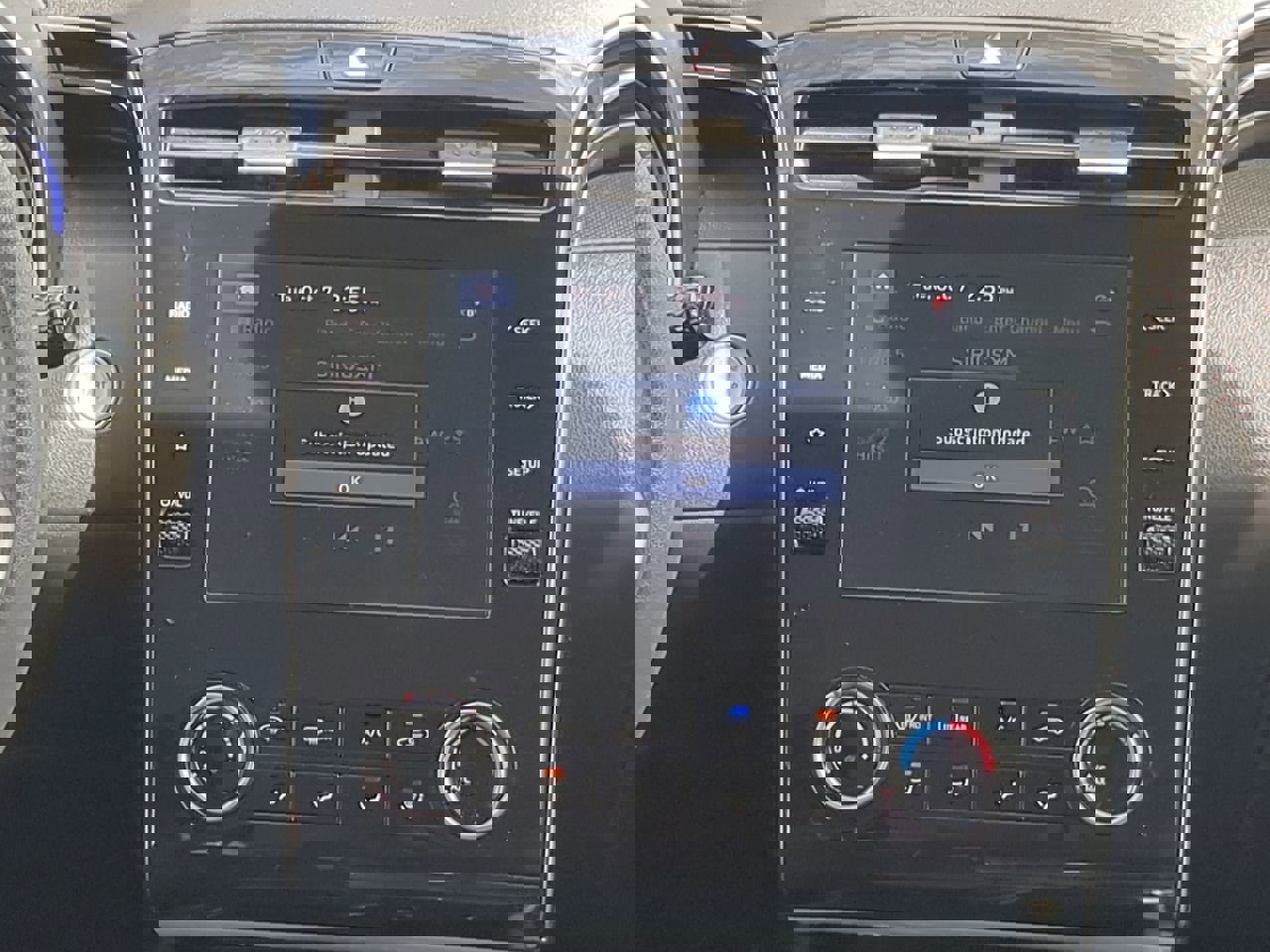 Used 2022 Hyundai Tucson SEL w/ Cargo Package image 16