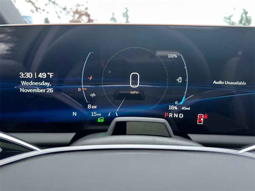 New 2026 Cadillac Optiq Luxury 1 image 25