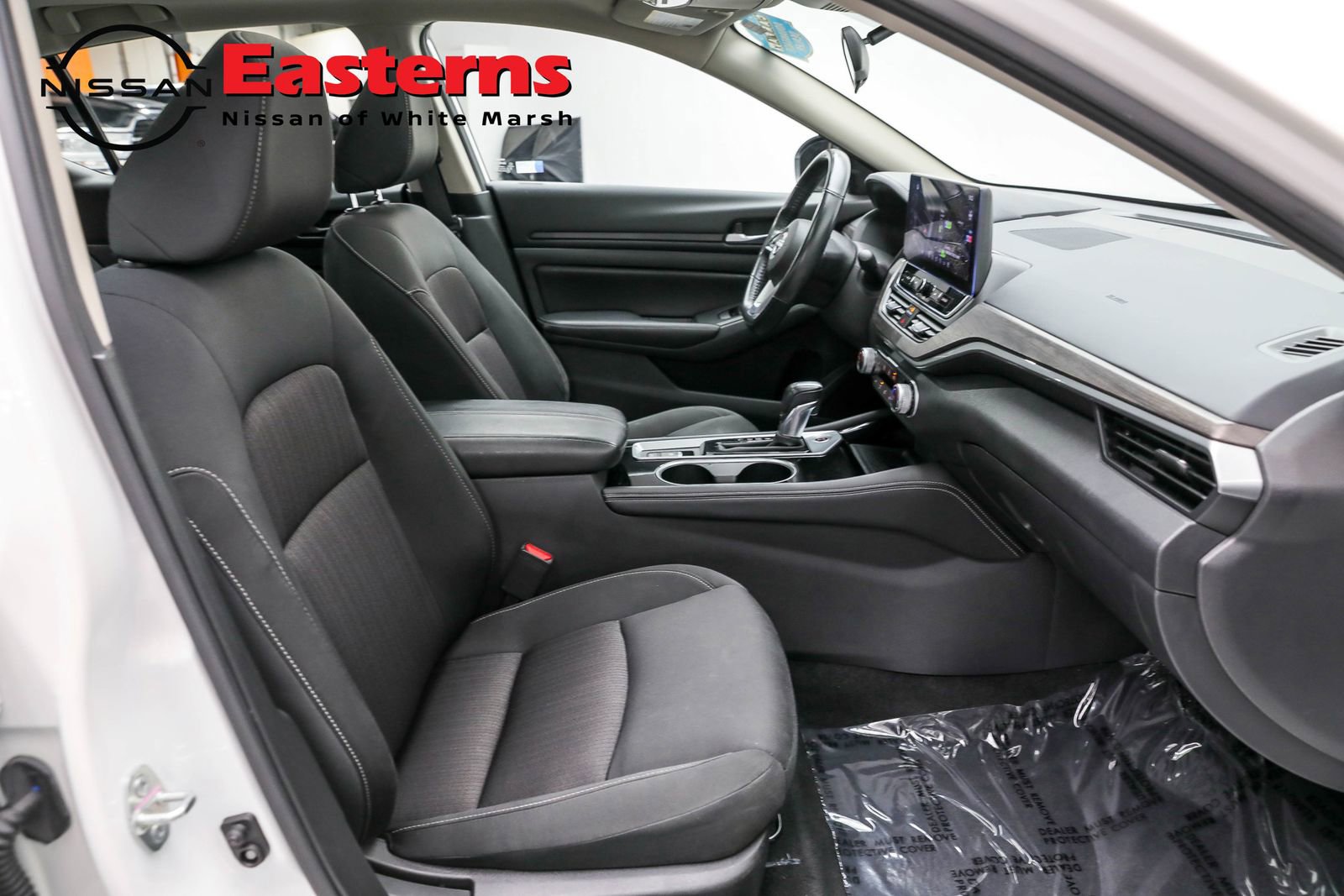 Used 2024 Nissan Altima 2.5 SV w/ SV Premium Package image 35