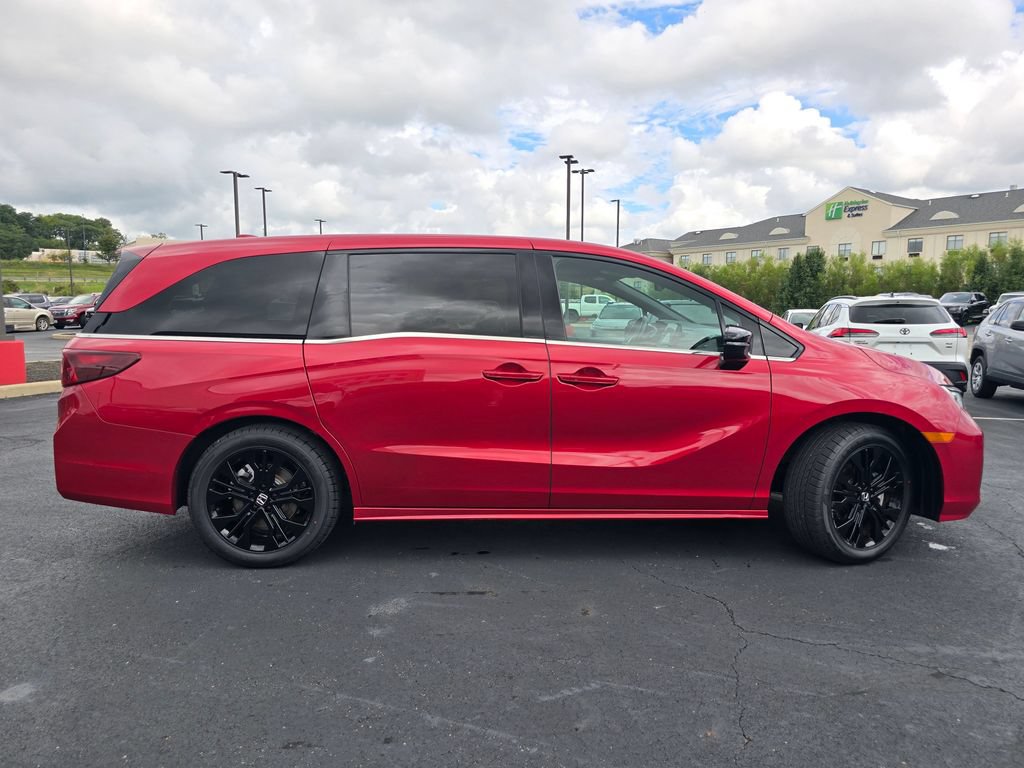 Used 2025 Honda Odyssey Sport-L image 9