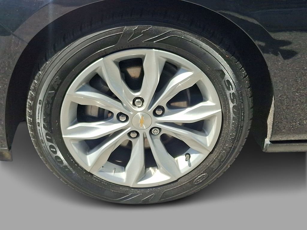 Used 2024 Chevrolet Malibu LT FWD image 8