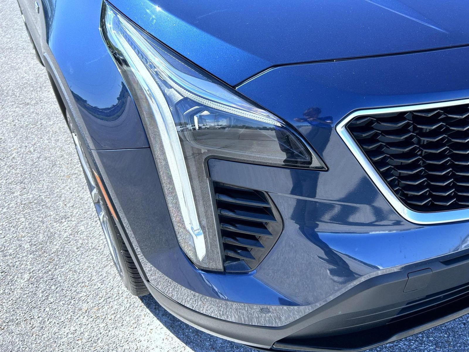 Used 2019 Cadillac XT4 Sport AWD/4WD image 10