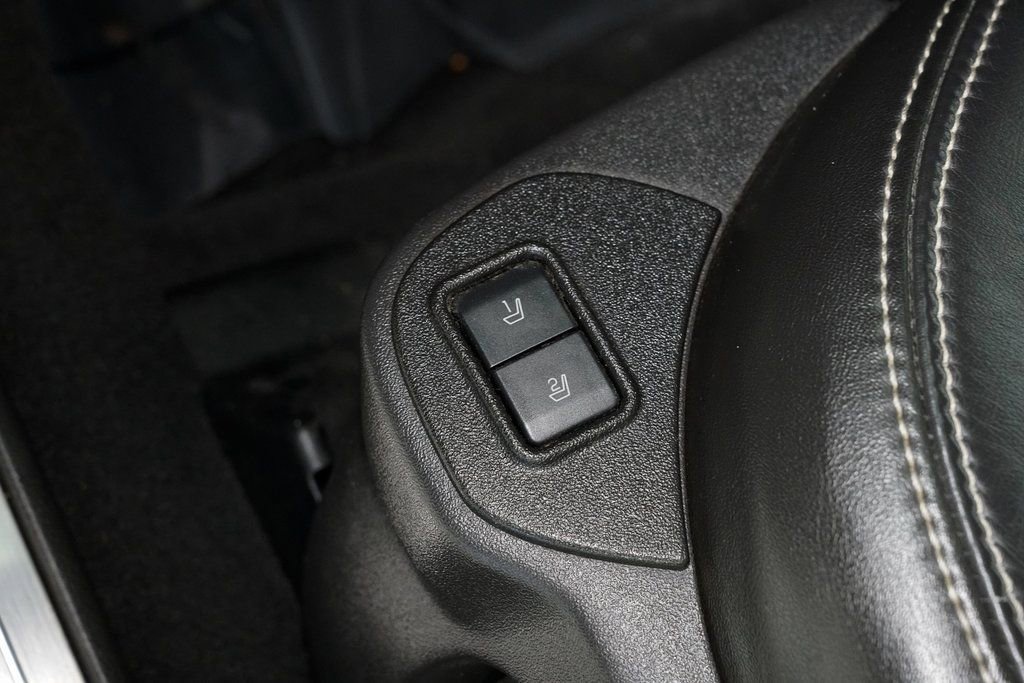 Used 2010 Ford Taurus Limited image 10