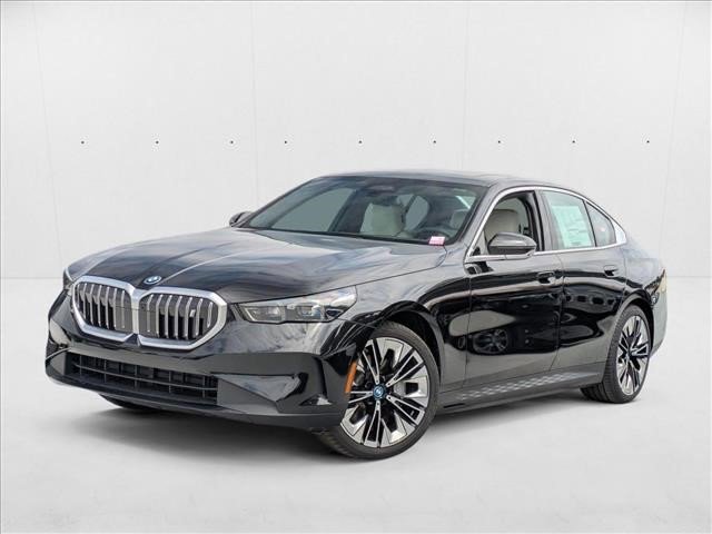 New 2025 BMW i5 eDrive40i w/ Premium Package