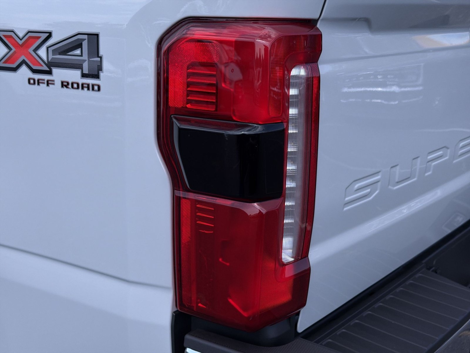 New 2026 Ford F250 Lariat w/ Chrome Package AWD/4WD image 17