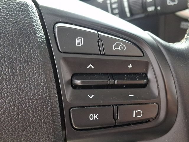 Used 2023 Hyundai Venue SEL FWD image 22