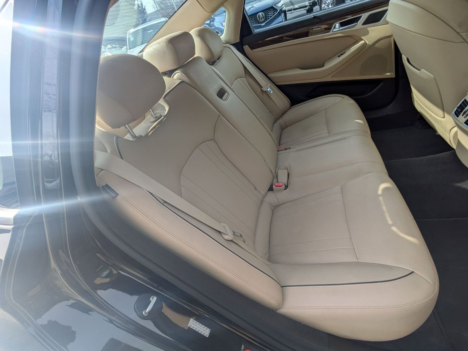 Used 2015 Hyundai Genesis 3.8 w/ Option Group 03 image 28