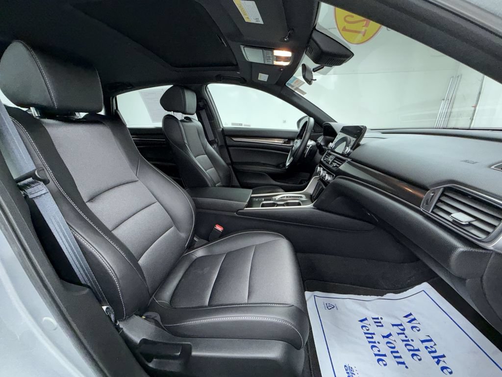 Used 2021 Honda Accord Sport image 18