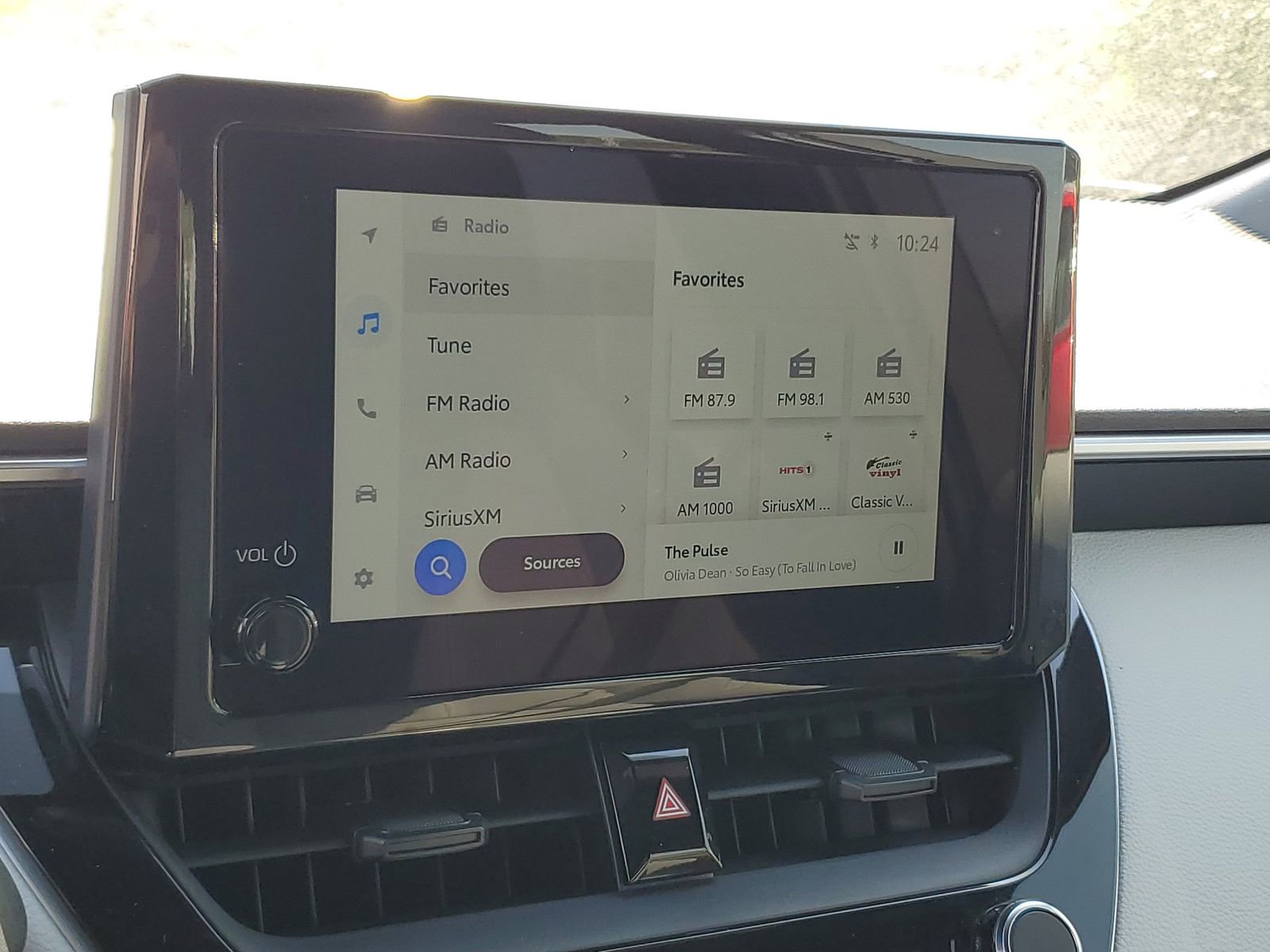 Certified 2025 Toyota Corolla SE w/ Convenience Package FWD image 26