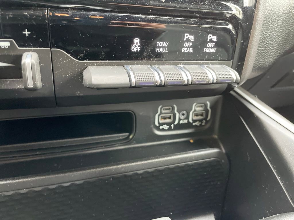 Used 2022 RAM 1500 Big Horn image 15
