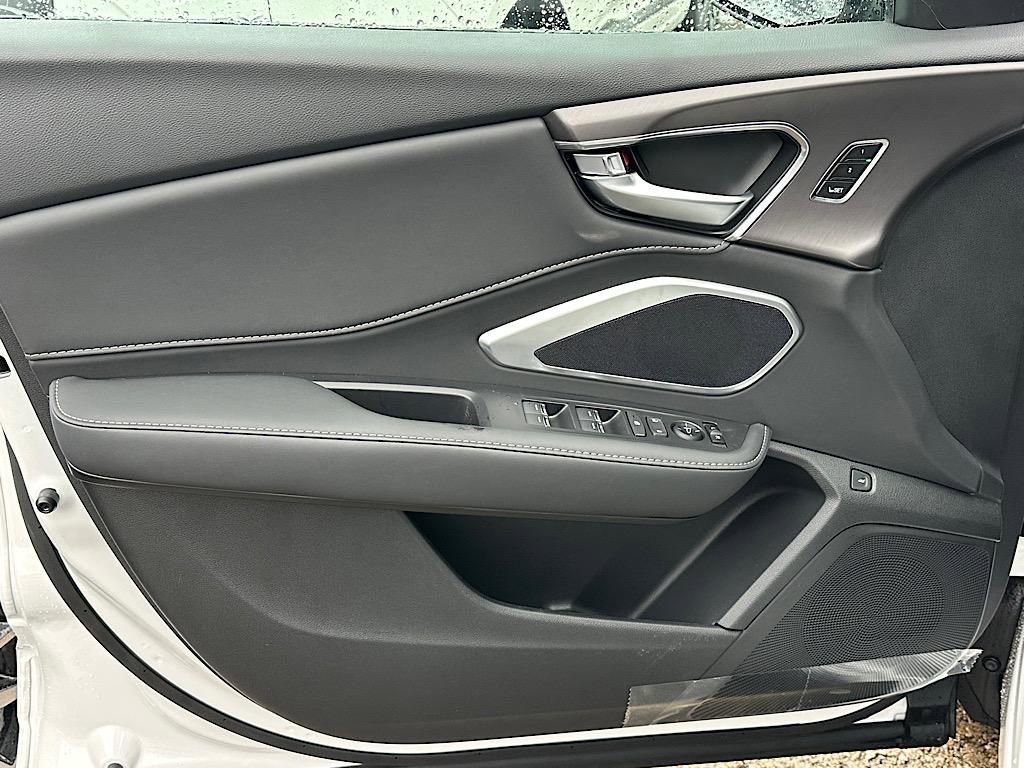New 2026 Acura RDX SH-AWD image 10