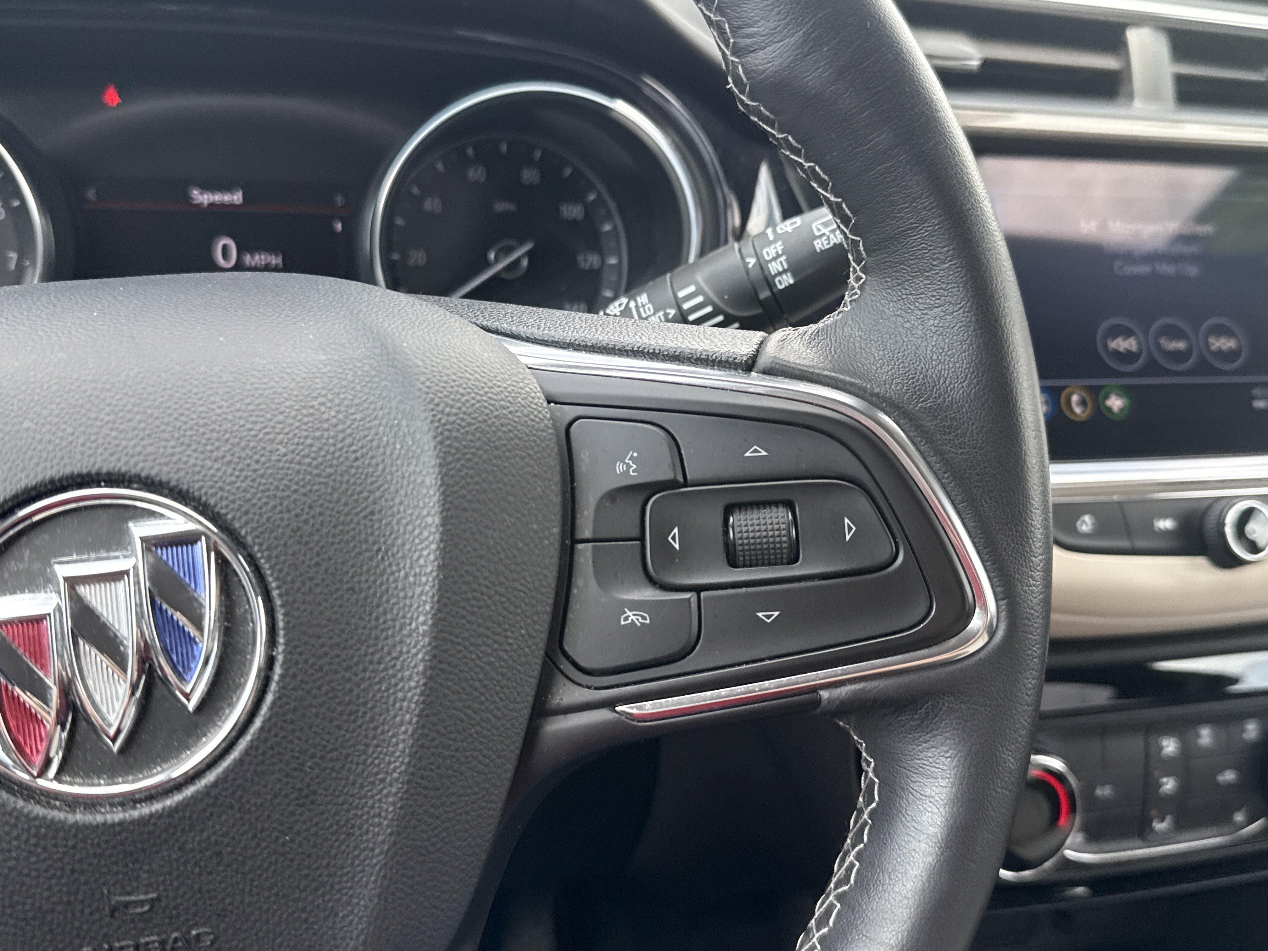 Used 2023 Buick Encore GX Preferred w/ Cold Weather Comfort Package FWD image 20