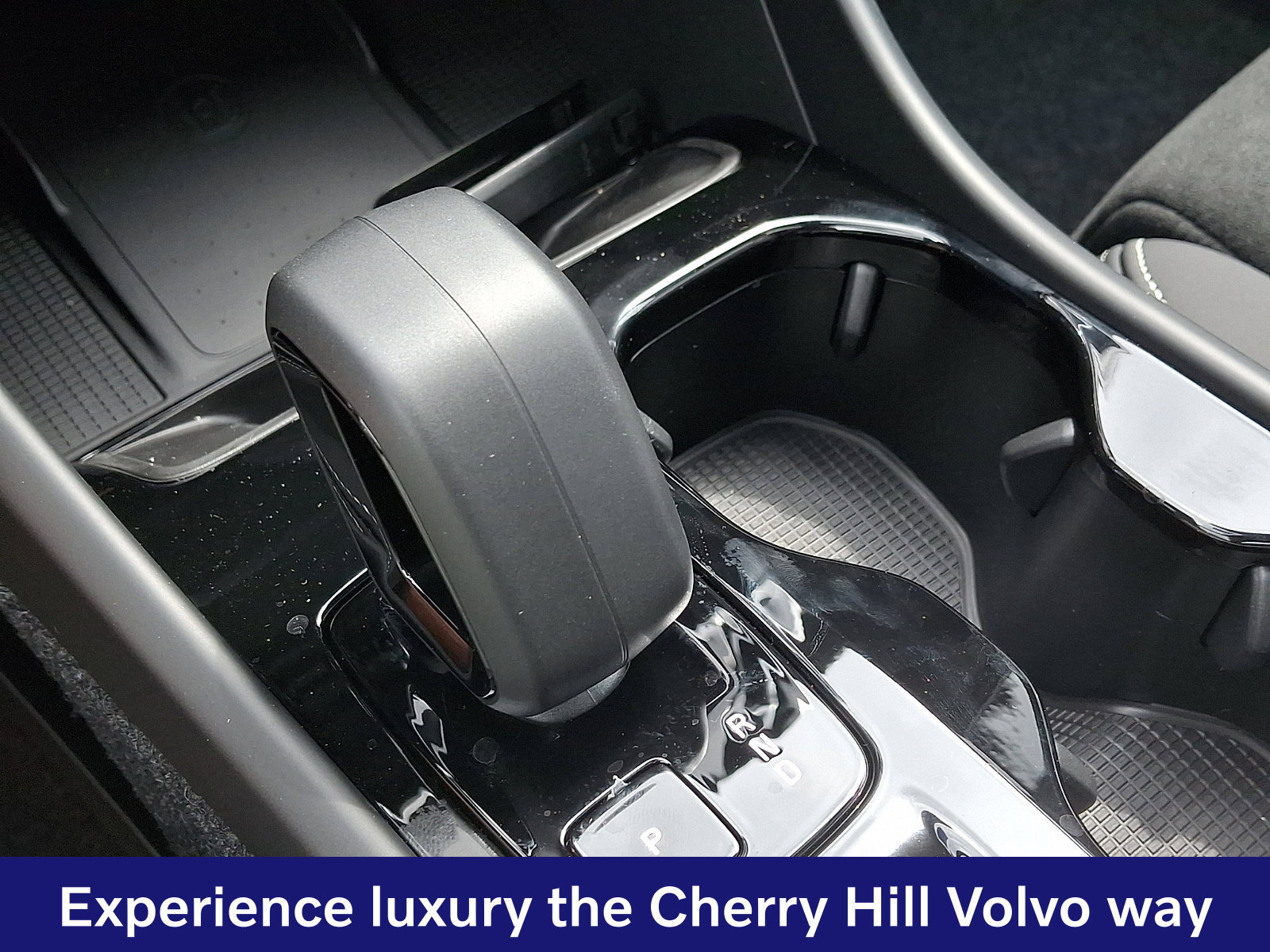 New 2026 Volvo XC40 B5 Ultra w/ Protection Package Premier AWD/4WD image 8