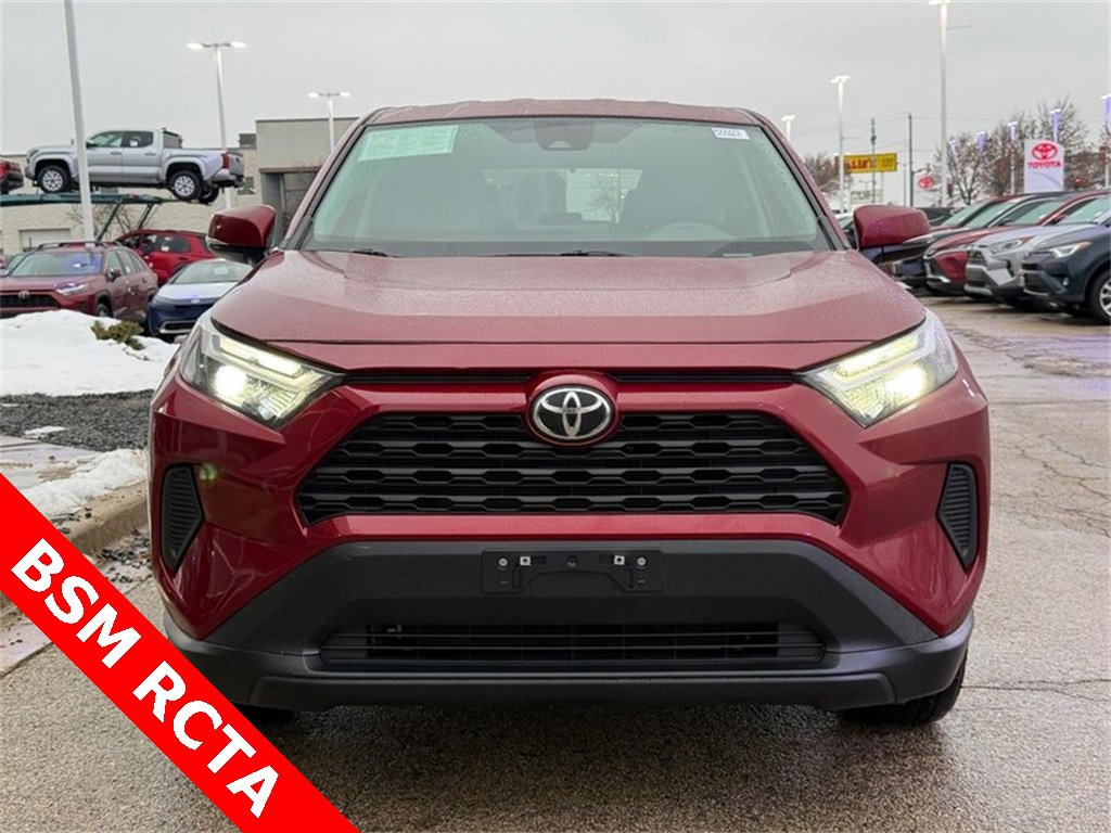Used 2024 Toyota RAV4 LE image 8