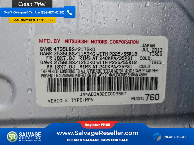 Used 2014 Mitsubishi Outlander SE image 17