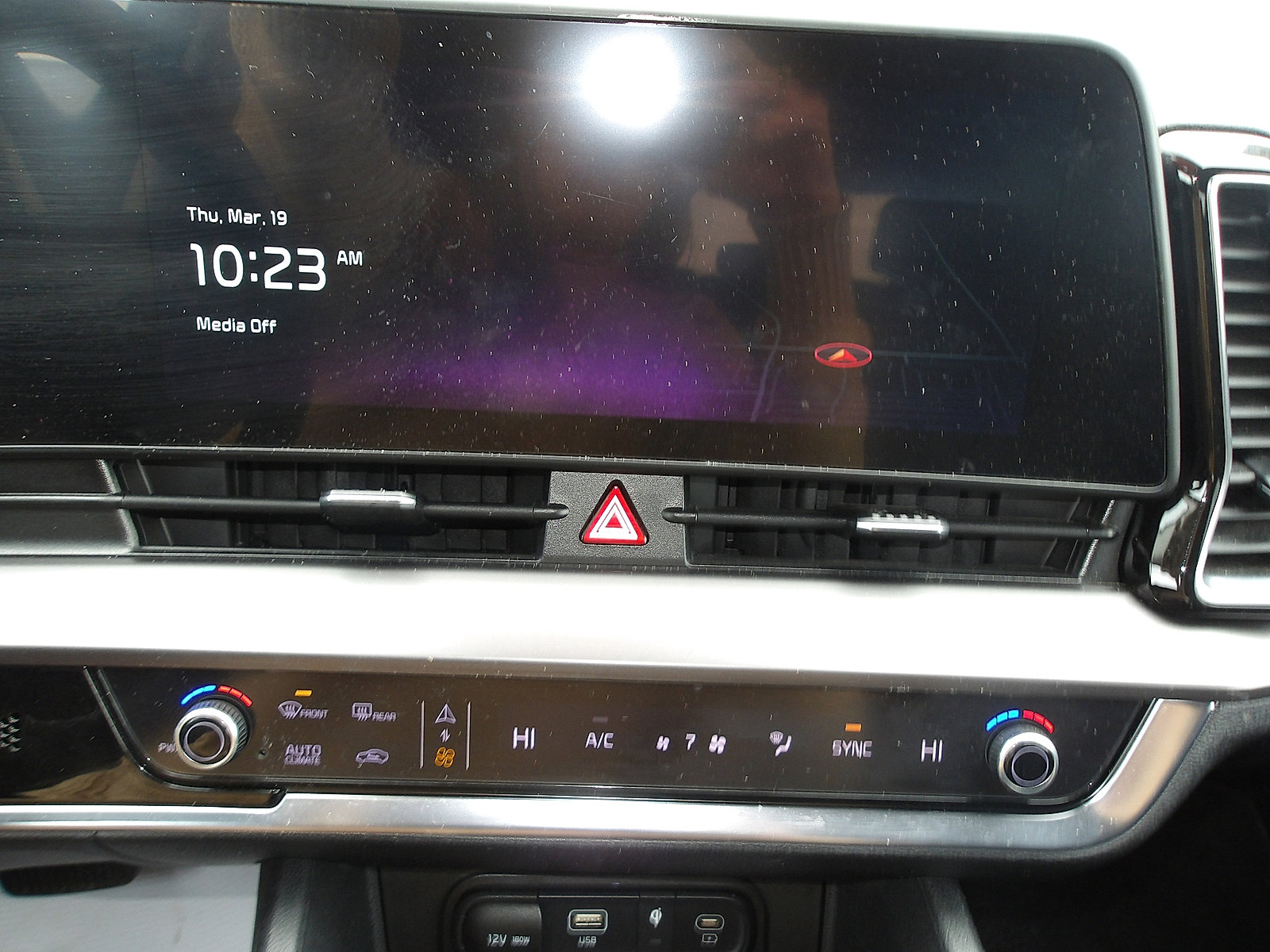 Used 2023 Kia Sportage EX FWD image 18