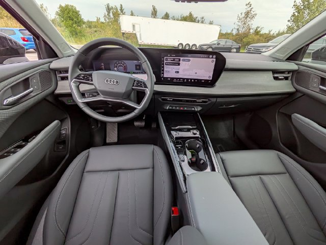 New 2026 Audi Q3 quattro 2.0T AWD/4WD image 7