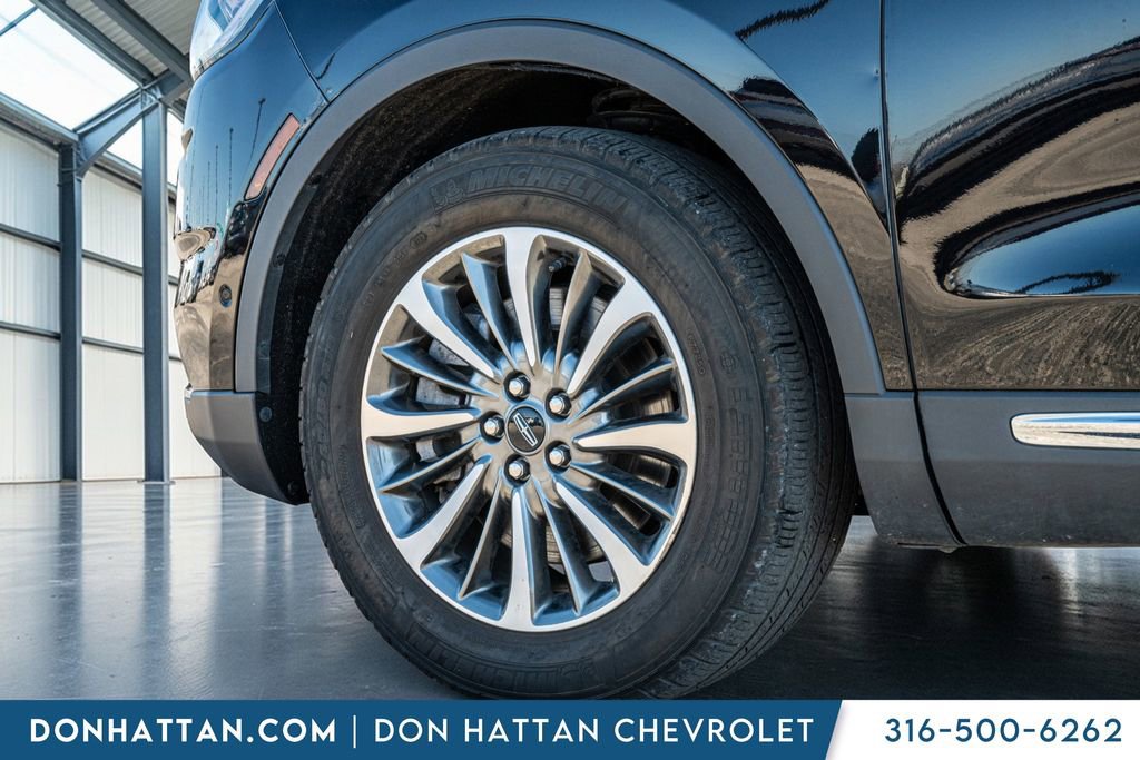 Used 2023 Lincoln Nautilus Reserve image 38