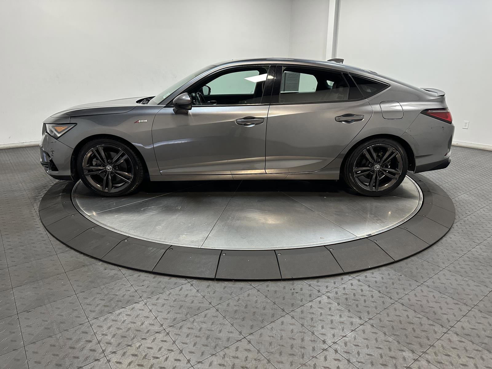 Used 2023 Acura Integra A-Spec image 8