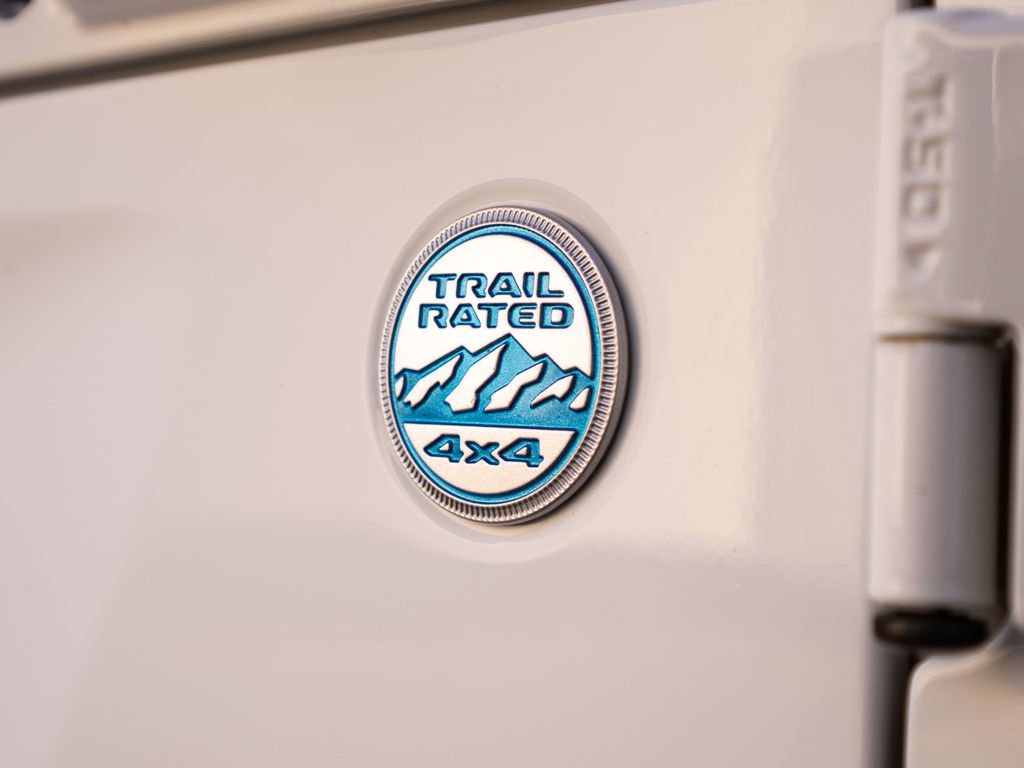 Used 2021 Jeep Wrangler Unlimited Sahara w/ Dual Top Group image 14