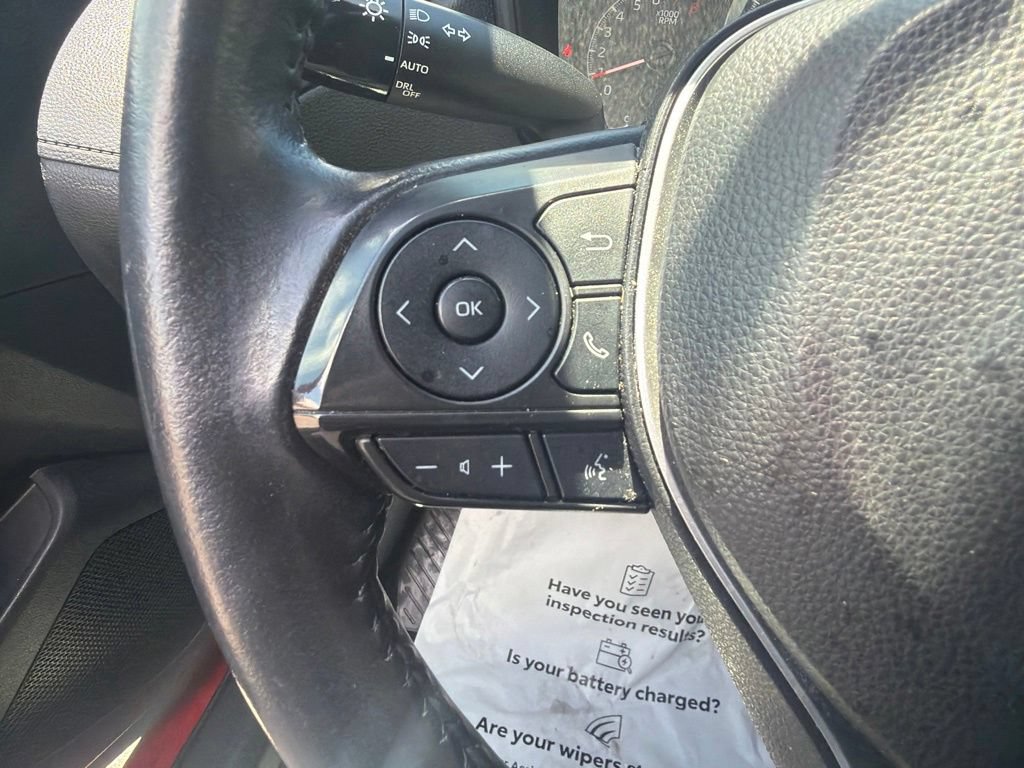 Used 2022 Toyota Corolla Cross LE FWD image 31