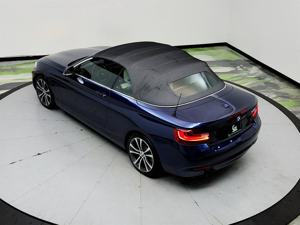 Used 2017 BMW 230i Convertible RWD image 31