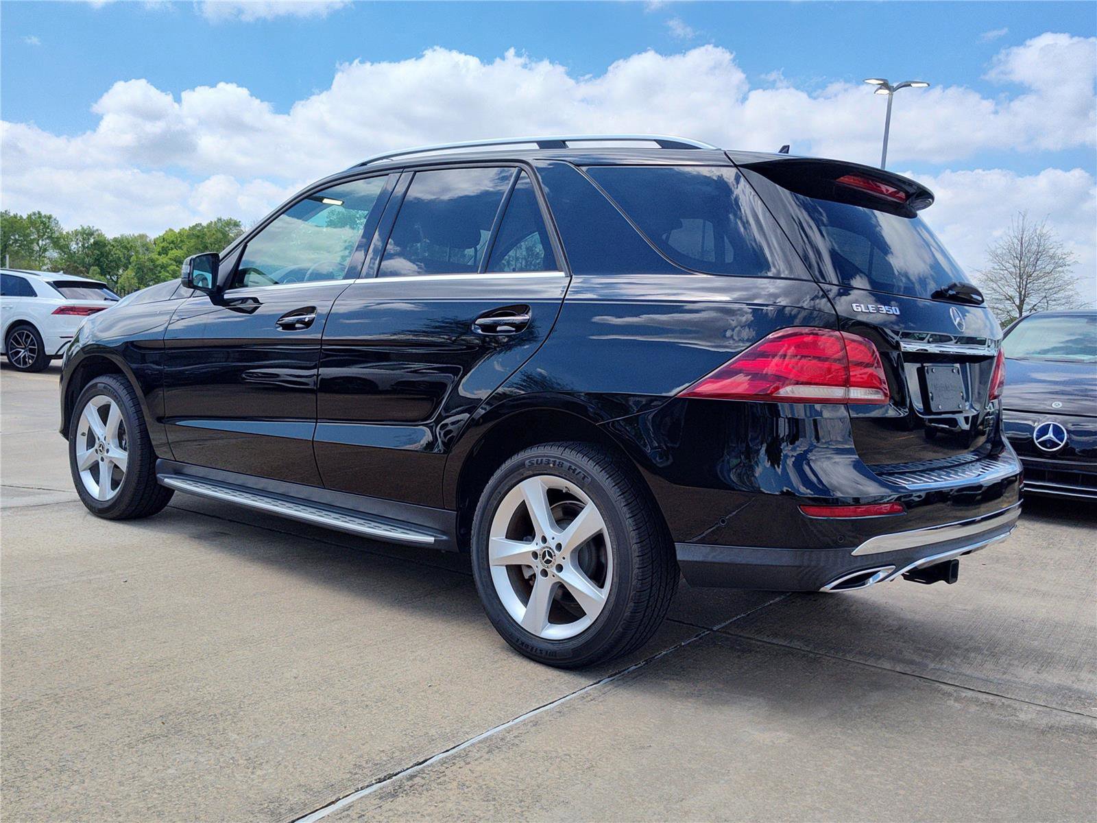 Used 2018 Mercedes-Benz GLE 350 image 4