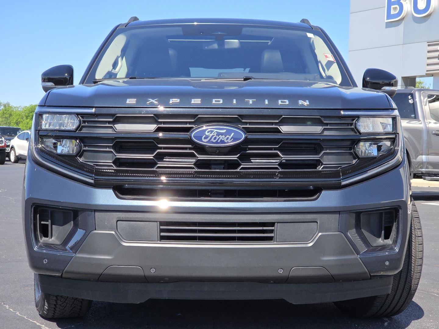 Used 2025 Ford Expedition Active AWD/4WD image 15
