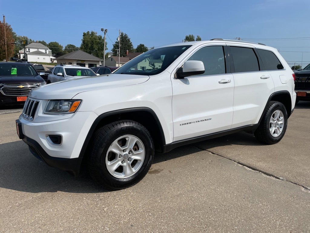 Used 2016 Jeep Grand Cherokee Laredo w/ Quick Order Package 23E