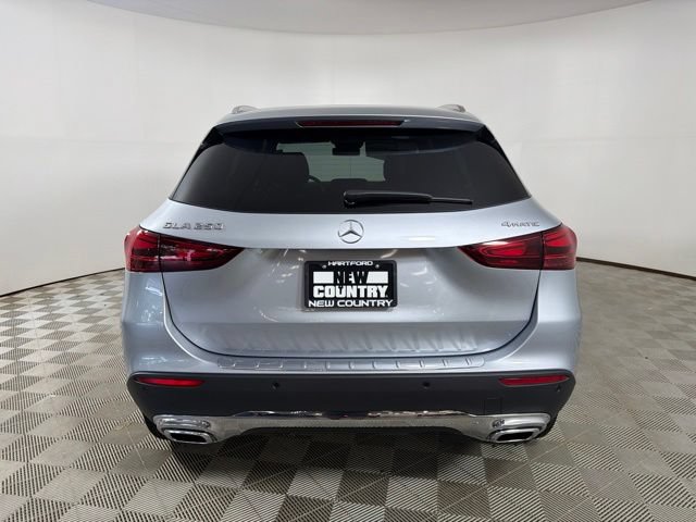 New 2026 Mercedes-Benz GLA 250 4MATIC image 6