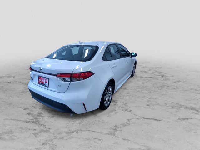 Certified 2025 Toyota Corolla LE image 9