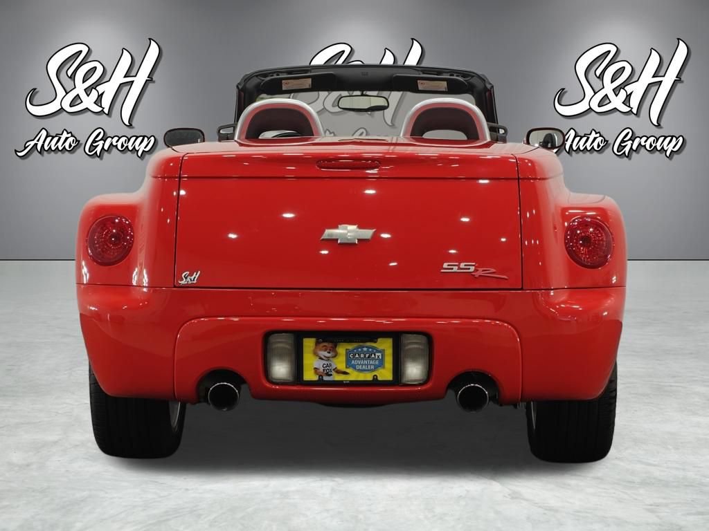 Used 2003 Chevrolet SSR w/ Preferred Equipment Group RWD image 17