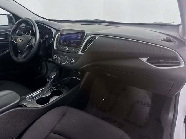 Used 2024 Chevrolet Malibu LT w/ Redline Edition FWD image 27