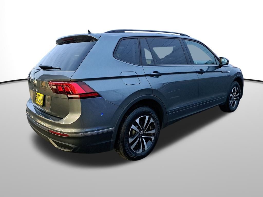Used 2023 Volkswagen Tiguan S image 6