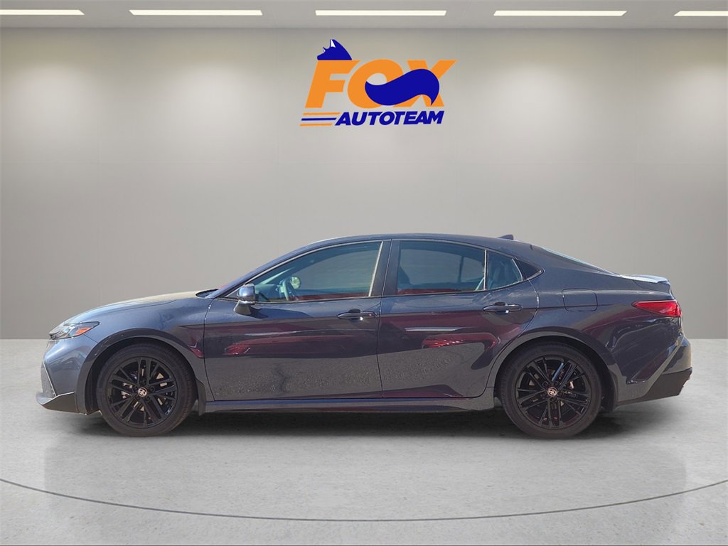 New 2026 Toyota Camry SE image 2