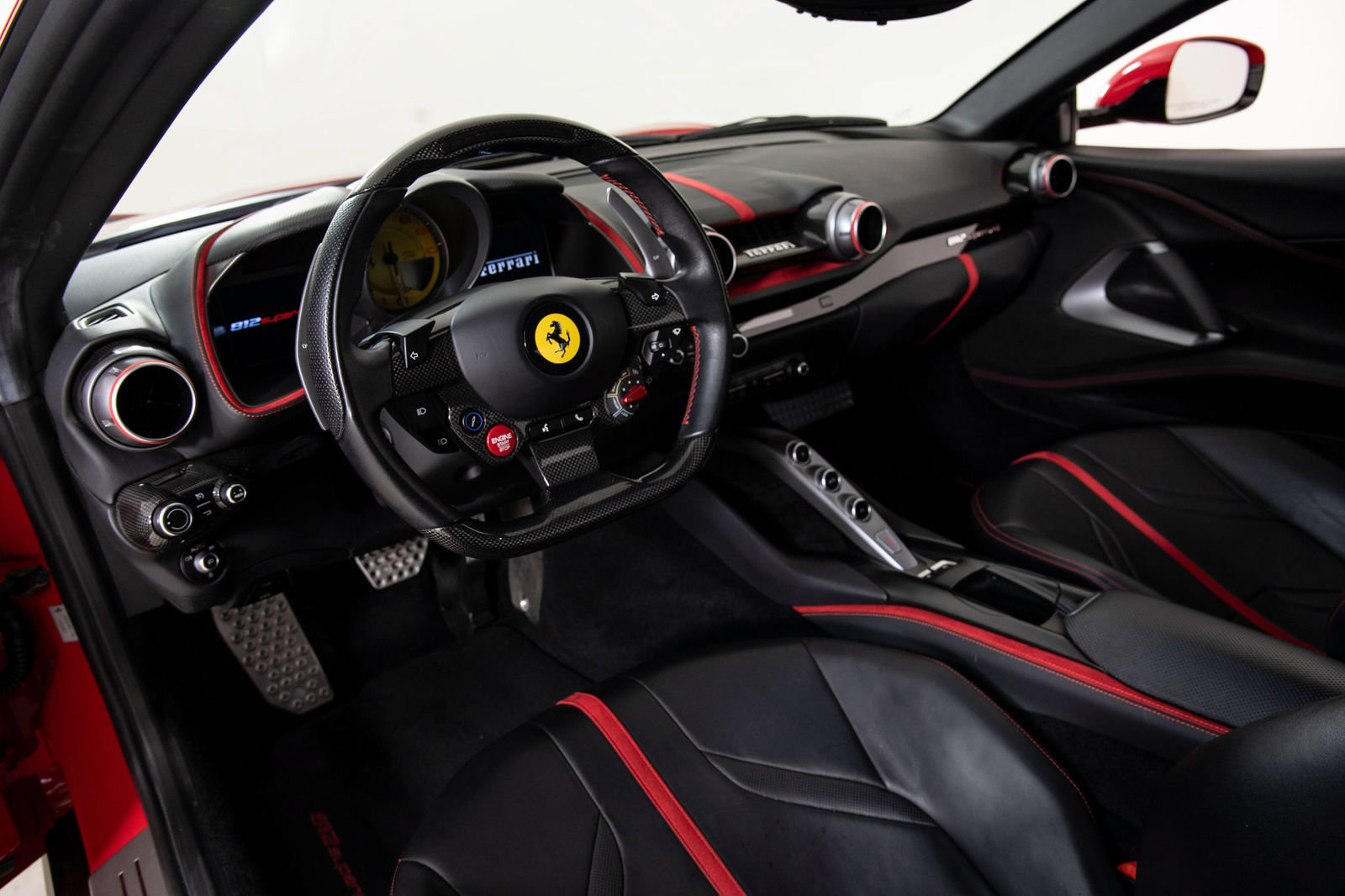 Certified 2018 Ferrari 812 Superfast RWD image 4
