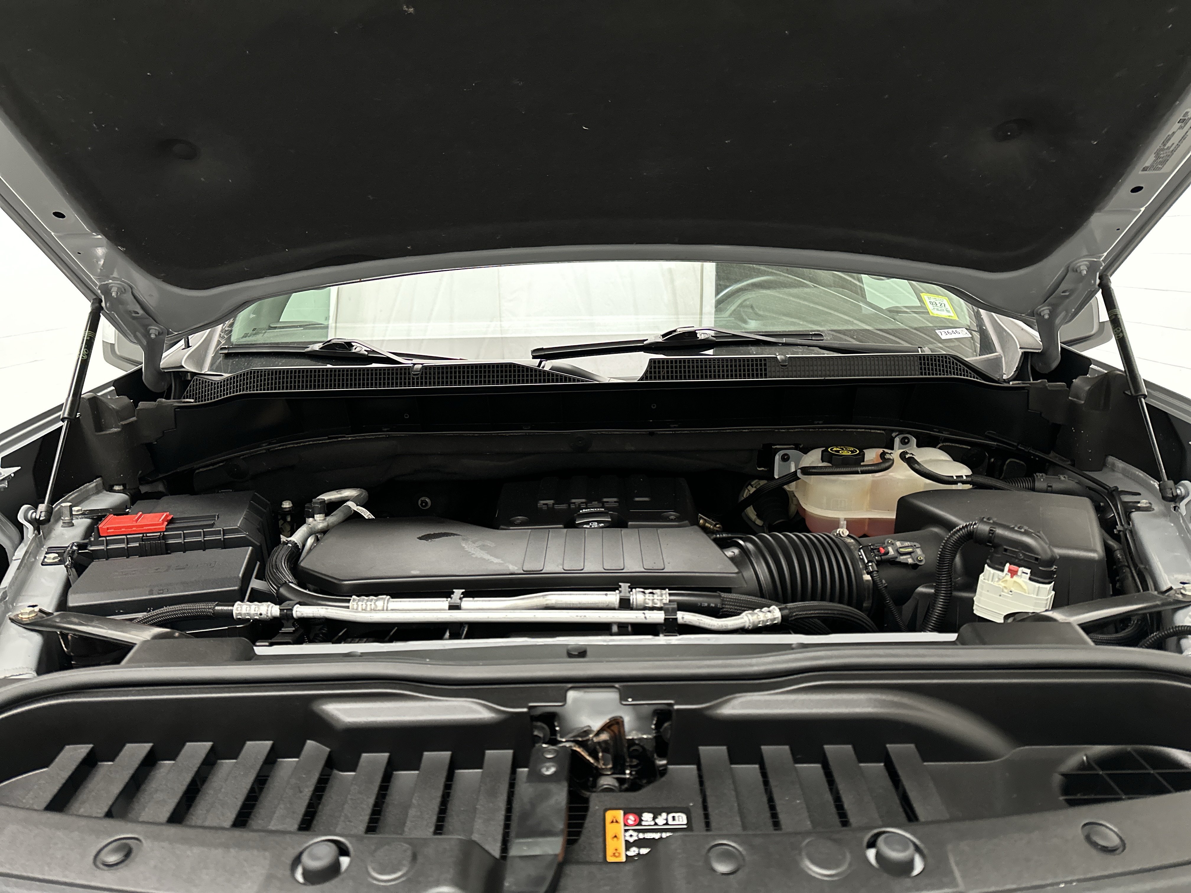 Used 2024 Chevrolet Silverado 1500 LT AWD/4WD image 40