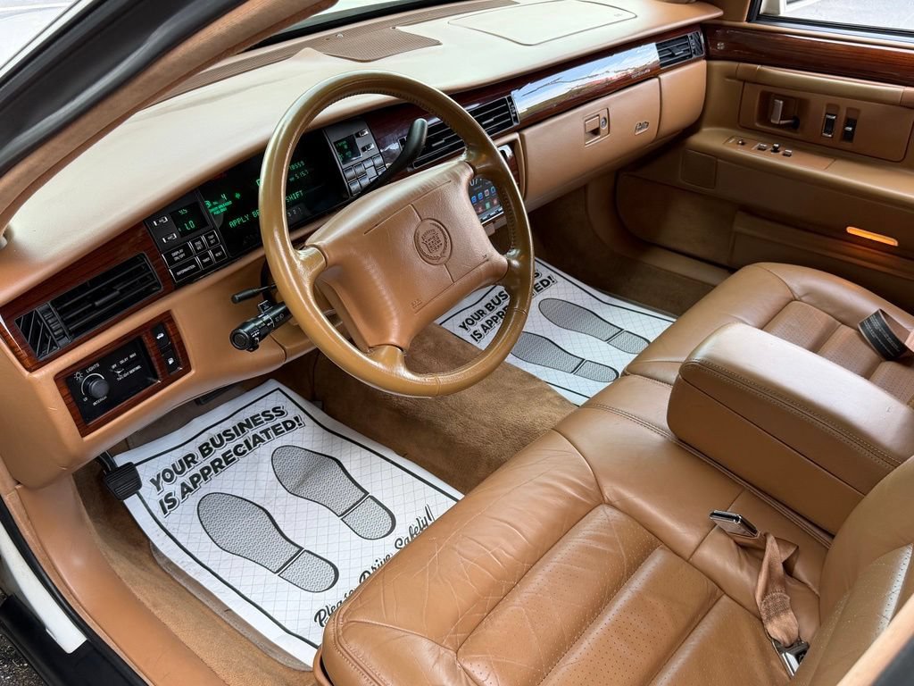 Used 1994 Cadillac De Ville Concours FWD image 24