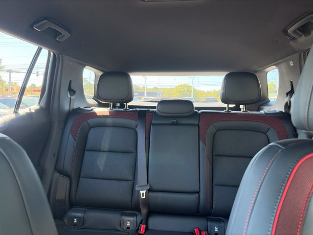 New 2027 Chevrolet Equinox RS w/ LPO, Floor Liner Package FWD image 7